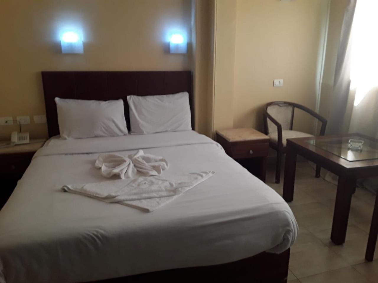 Regency Hotel Giza ภายนอก รูปภาพ